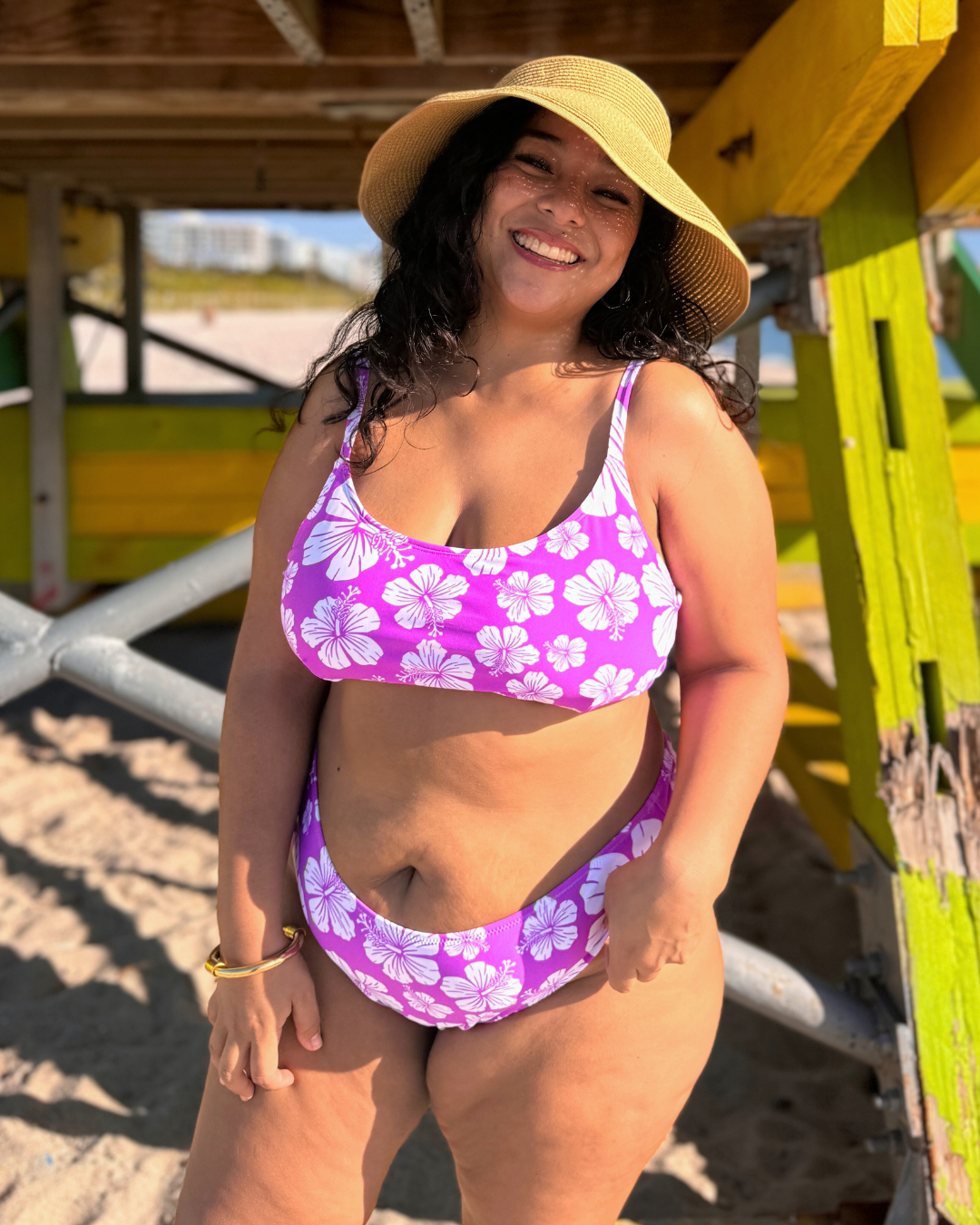 Hibiscus Honey Scoop Top